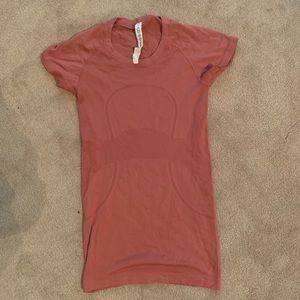 Lulu lemon short sleeve